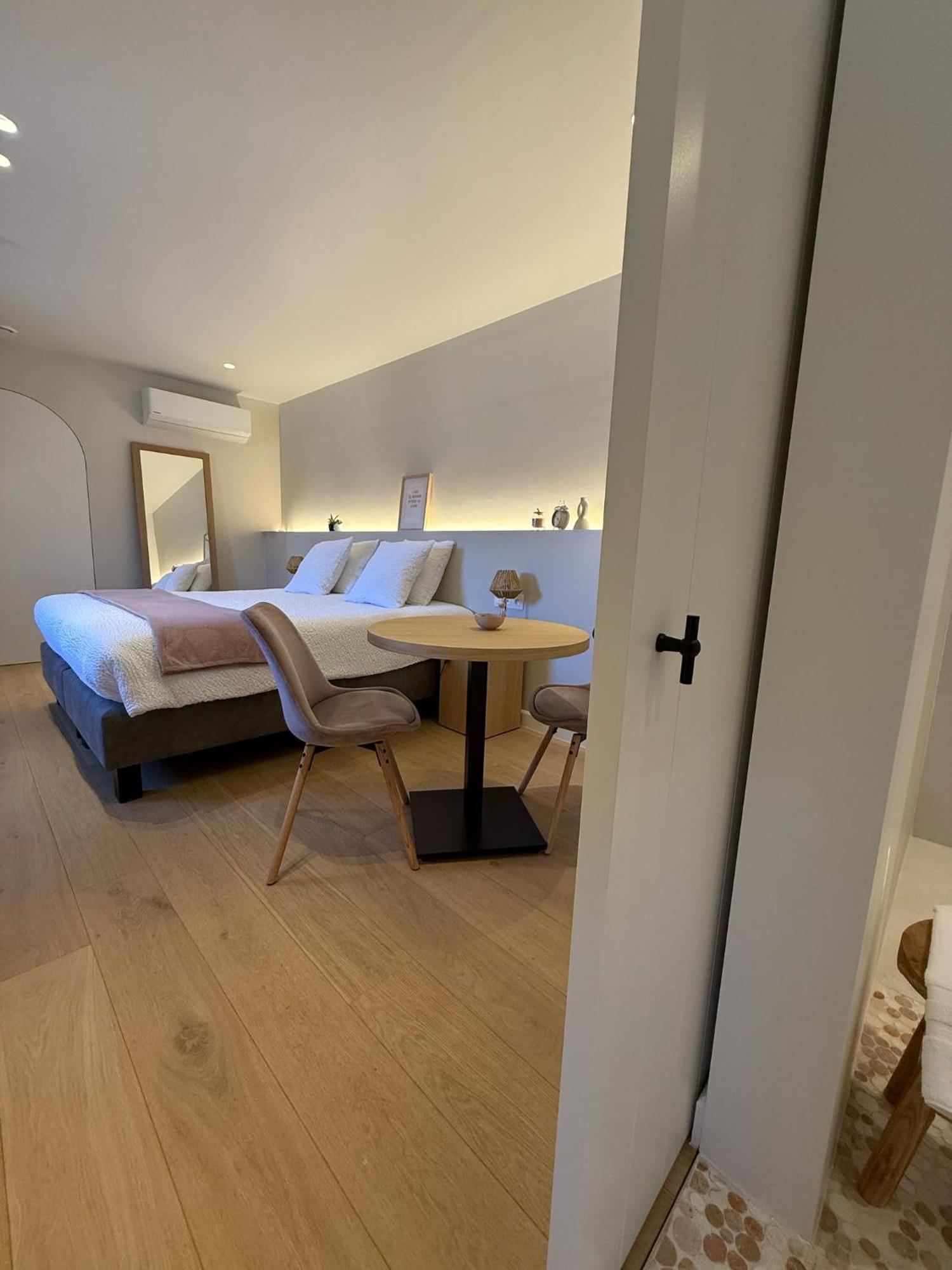 Bed and Breakfast Huyze Vinteling Ипр Экстерьер фото